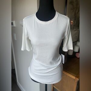 NWT Nine West Soft Spun Elbow-Sleeve Tee size small